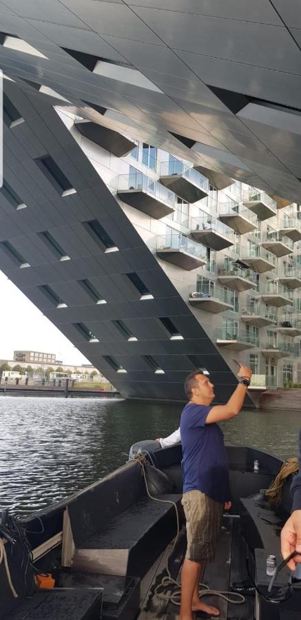 Wheelhouse Euphrate Houseboat Diemerbrug Exterior foto