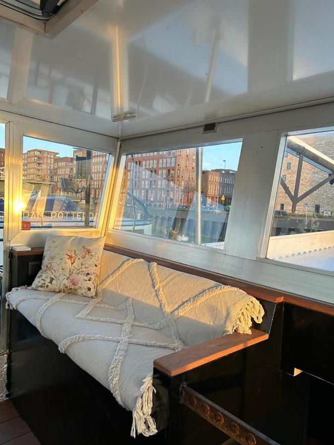 Wheelhouse Euphrate Houseboat Diemerbrug Exterior foto